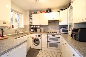 Kitchen- click for photo gallery